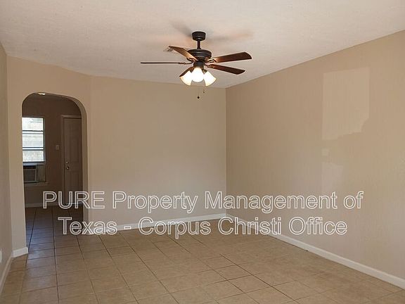 2nd image of 4937 Blundell Dr