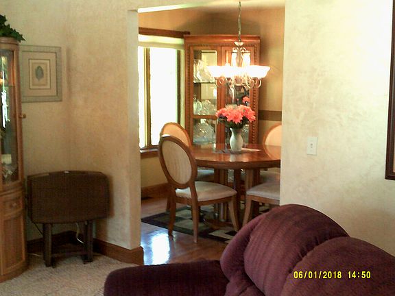 Dining Rm view fm Liv Rm