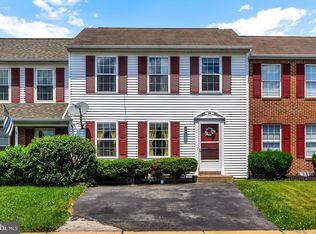 17 Hampshire Ct, Marietta, PA 17547