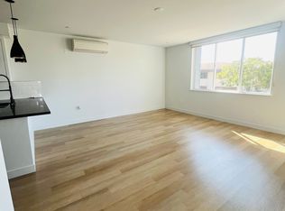 11047 Carlos St #301, Ventura, CA 93004