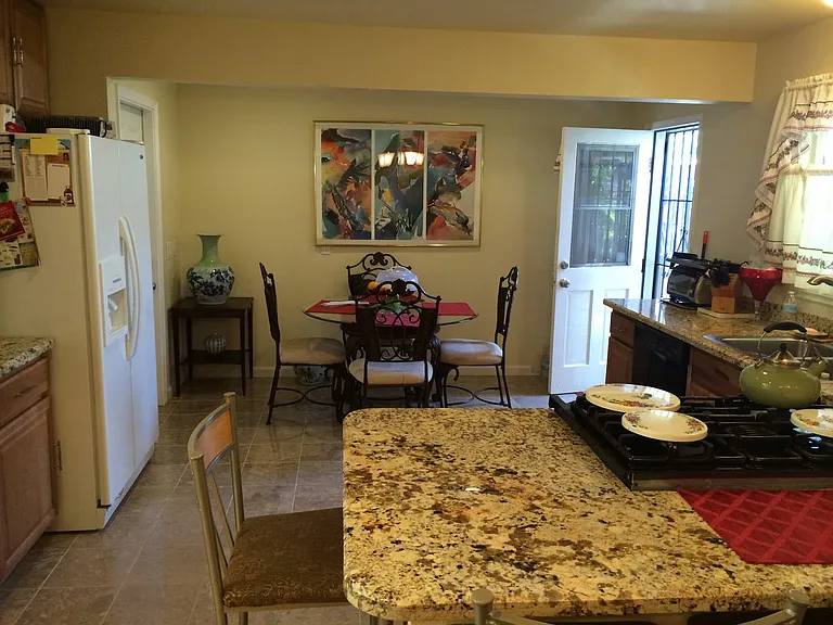 4563 Limerick Way — Photo 3