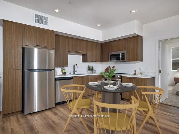 Dezi, 3222 Mission Village Dr #304, San Diego, CA 92123
