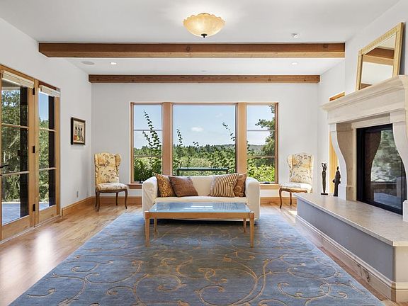 5th image of 1439 Portola Rd