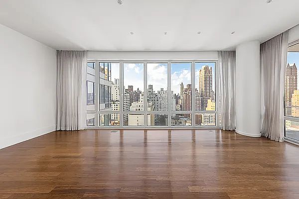 1st image of 255 E 74th St #14BC