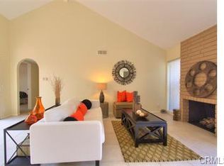 1 Tanglewood Dr, Irvine, CA 92604
