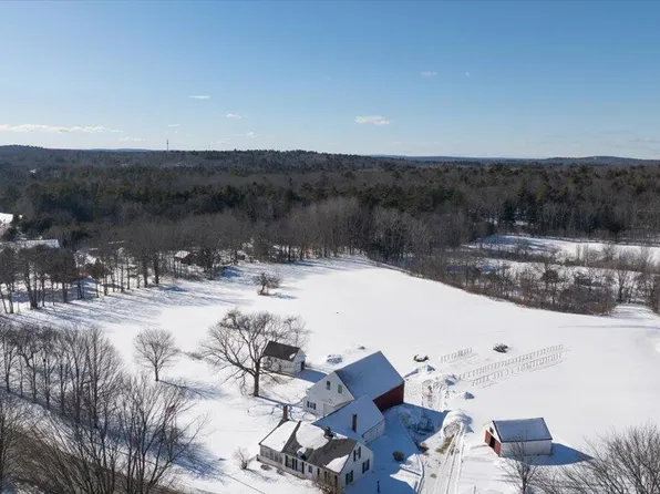 1 Wardtown Road, Freeport, ME 04032