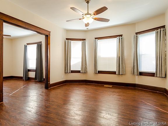 4th image of 131 Olive Avenue