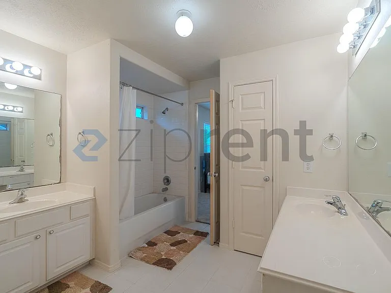 19927 Cypresswood Sq — Photo 24