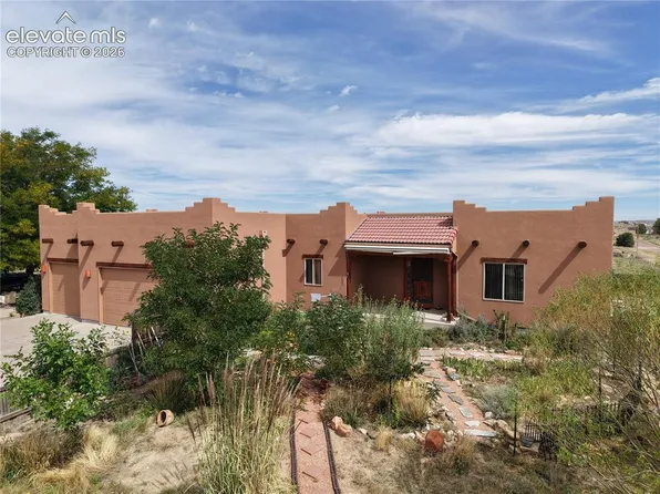 1748 N Wyatt Earp Ln, Pueblo West, CO 81007