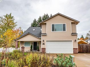 678 63rd St, Springfield, OR 97478