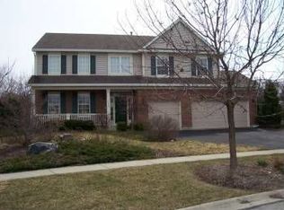 1770 Natures Way, Lindenhurst, IL 60046