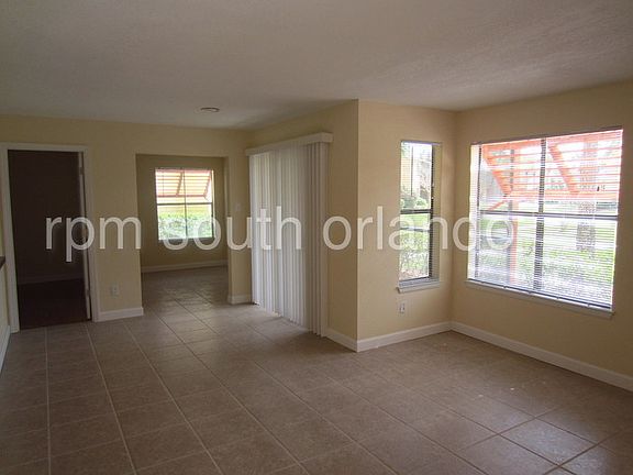 2nd image of 3716 Idlebrook 102 Cir