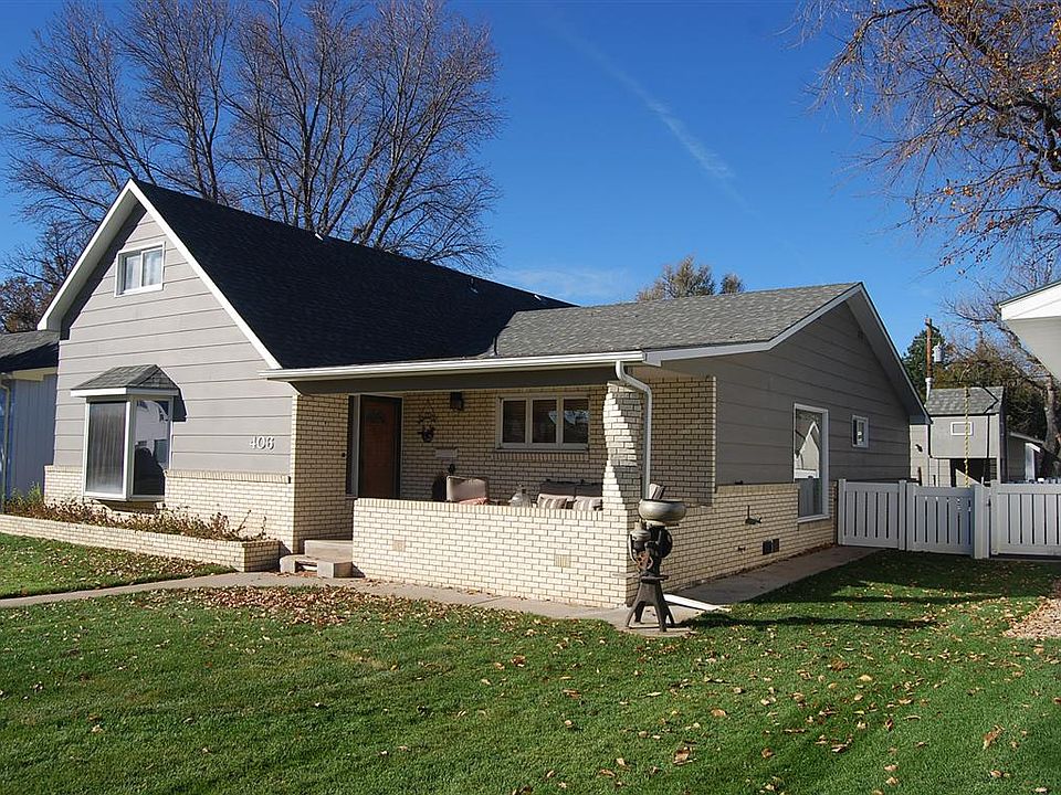 1st image of 406 S Ash St