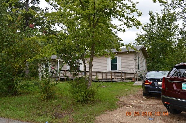 1st image of 1906 Red Bud Ln