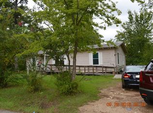 1906 Red Bud Ln, Lufkin, TX 75904