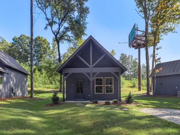 Saugahatchee Cottages