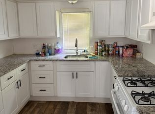 908 S Elm St, Sallisaw, OK 74955