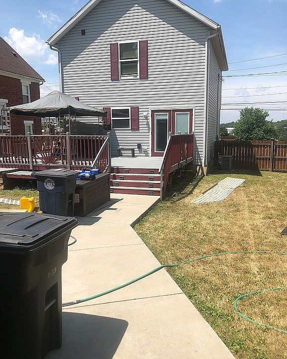 2nd image of 861 Grant St