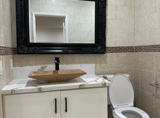 28223 Tambora Dr, Santa Clarita, CA 91351