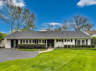 225 Green Bay Rd, Highland Park, IL 60035