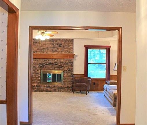 4th image of 1407 NW Weatherstone Ln