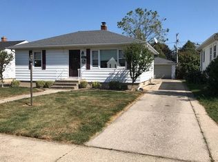 7837 32nd Ave, Kenosha, WI 53142