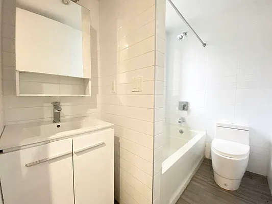 Rented by Corcoran | media 50