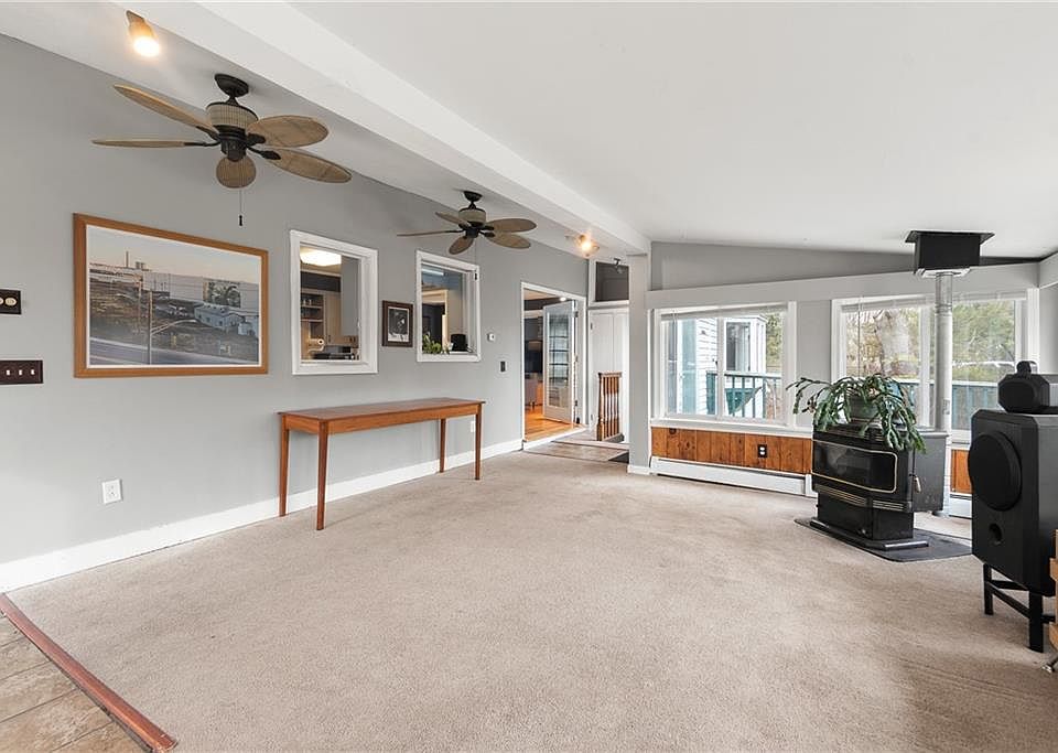 204 Main St Ashaway, RI, 02804 Apartments for Rent Zillow