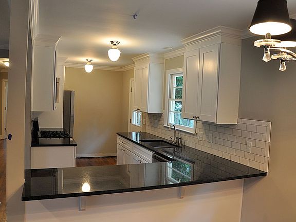 New subway tile backsplash