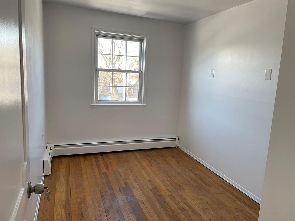 1st image of 243 Kearney Ave
