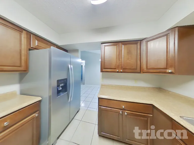 4739 Harpers Ferry Ln — Photo 6