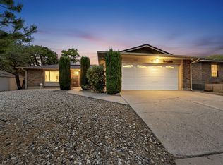 1322 Monte Largo Dr NE, Albuquerque, NM 87112
