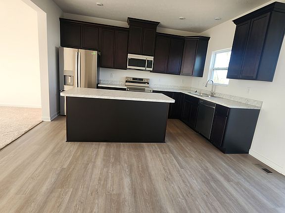 3rd image of 5954 Abernathy Ln