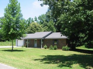 157 N Forest Dr, Killen, AL 35645