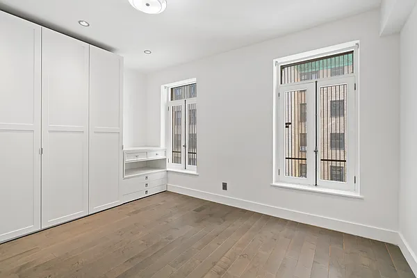 Rented by Nest Seekers International | media 17