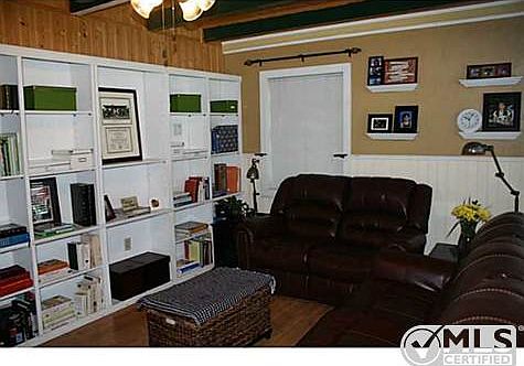 3rd image of 4763 Sierra Vista Dr