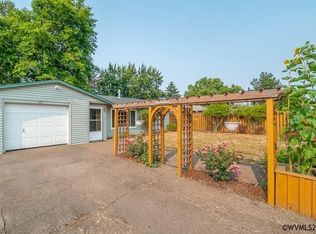 957 NW Sycamore Ave, Corvallis, OR 97330