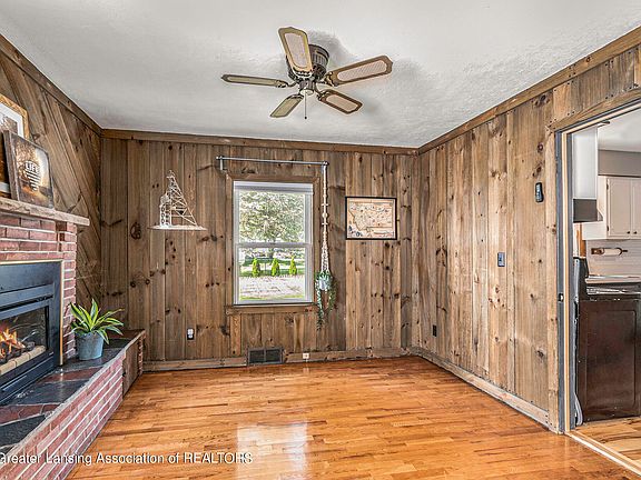 4th image of 1116 Tisdale Ave