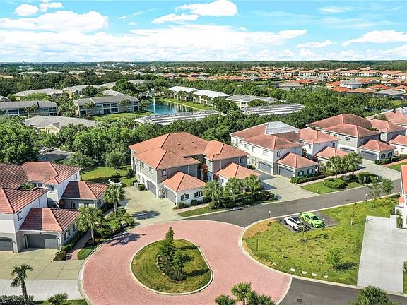 3rd image of 12081 Santaluz DR #202