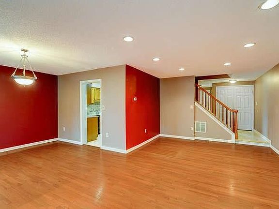 5th image of 164 Thoreau Dr #0