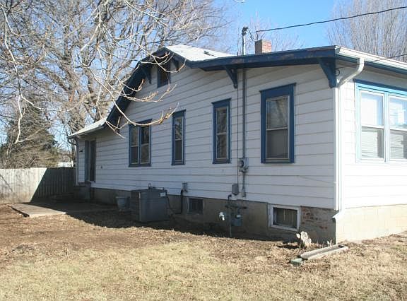 2nd image of 10416 E 19th Ter