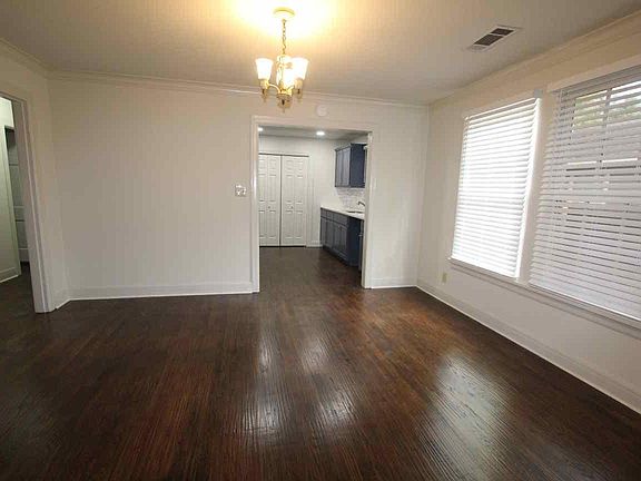 4th image of 3144 Greene Ave