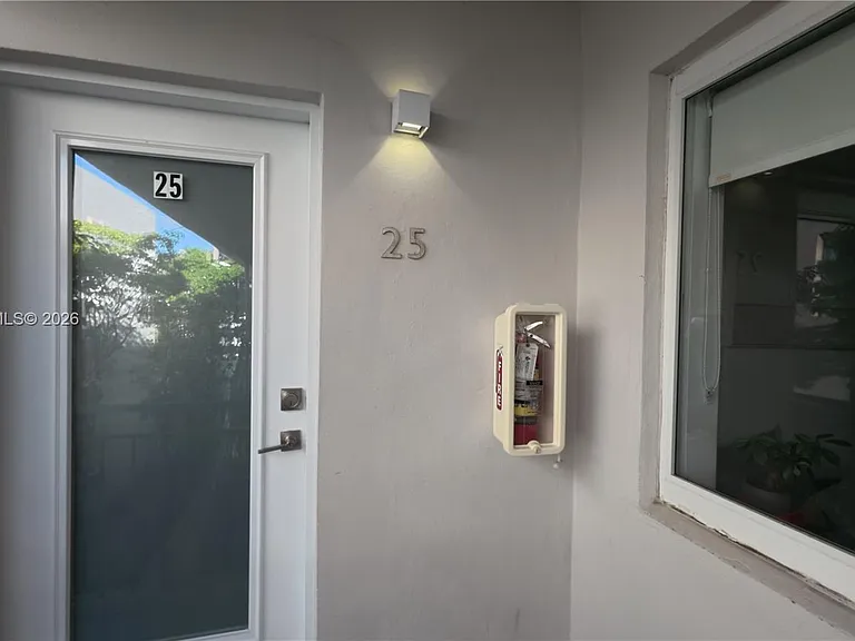 1035 Euclid Ave #25 — Photo 30