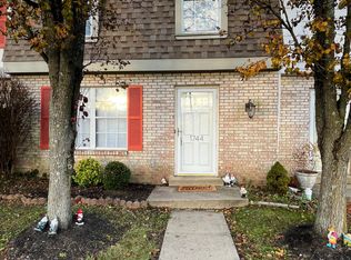 1744 Val Ct, Burlington, KY 41005