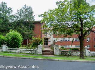 15 W Funston Ave #209, Spring Valley, NY 10977