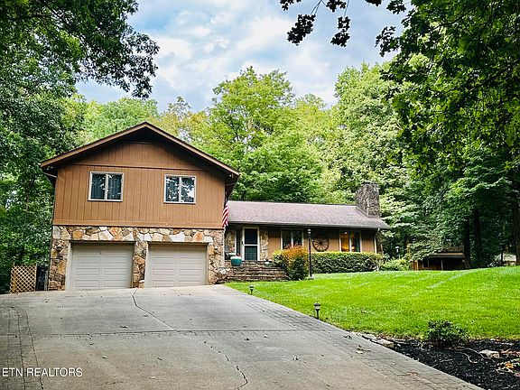 2nd image of 308 Wilona Ln