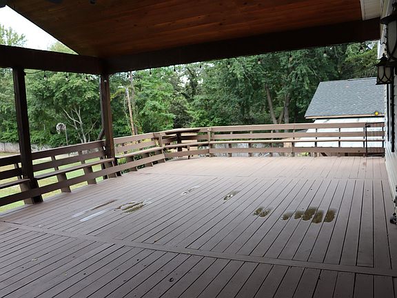 5th image of 2070 Little Texas Rd
