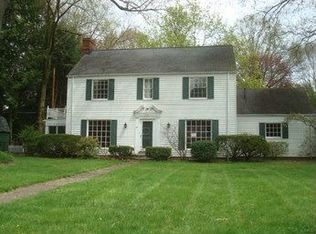 95 White Pond Dr, Akron, OH 44313