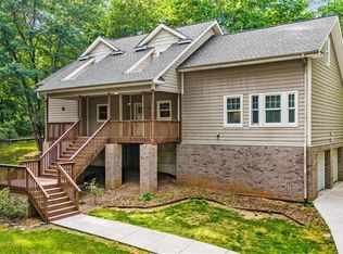 2105 Morning Star Ln, Winston Salem, NC 27107