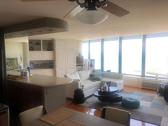 5th image of 505 N Lake Shore Dr APT 3504